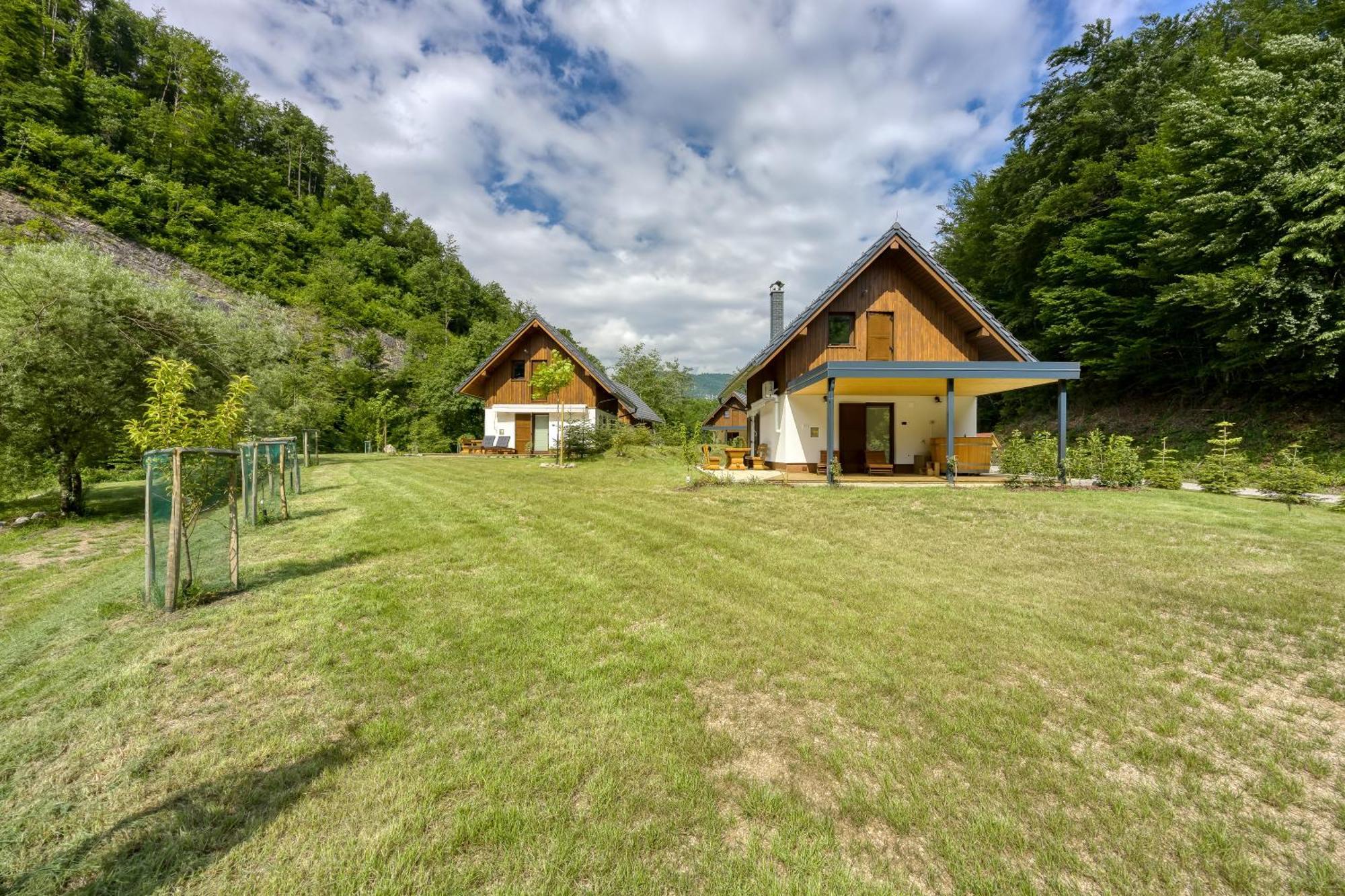 Resort Stari Malni, Osilnica - Vacation Houses Stari Malni Camera foto